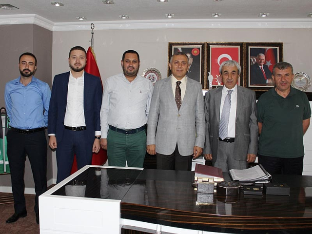 ANADOLU SELÇUKSPOR’DAN ARAT’A ZİYARET