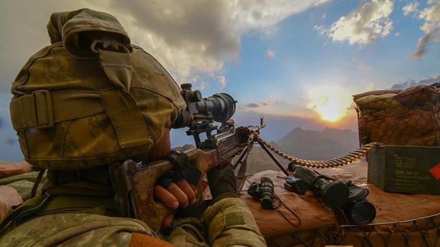 Hakkari'de 5 terörist etkisiz hale getirildi