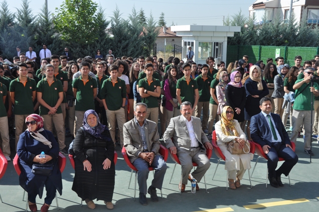 Şehit ailelerine anlamlı yardım
