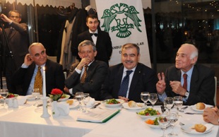 Üzülmez öğretim üyelerine bilgi verdi