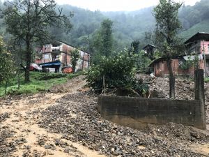 Rize'de şiddetli yağış