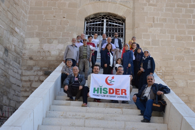 “Karamanoğlu Mehmed Bey Türkçe ferman yayınlamadı”