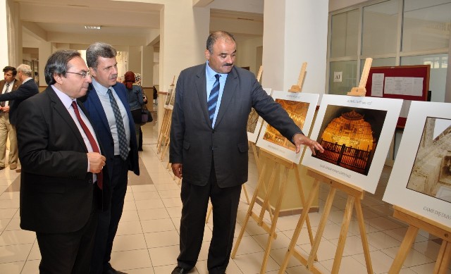 NEÜ’de “Edirne Osmanlı Camilerine Strüktürel Bir Bakış” fotoğraf sergisi