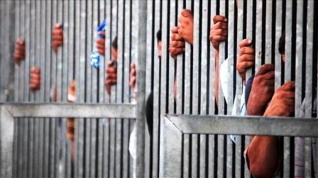 Suudi Arabistan'da 22 kişiye gözaltı.