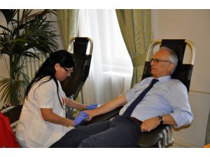 Macaristan YEE'den kan bağışı kampanyası