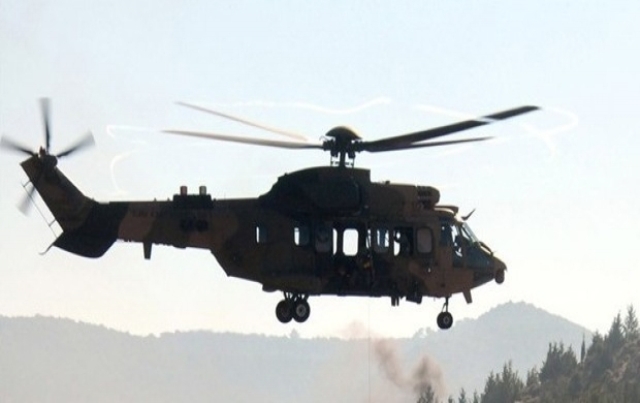 Hindistan askeri helikopteri düştü:7 ölü