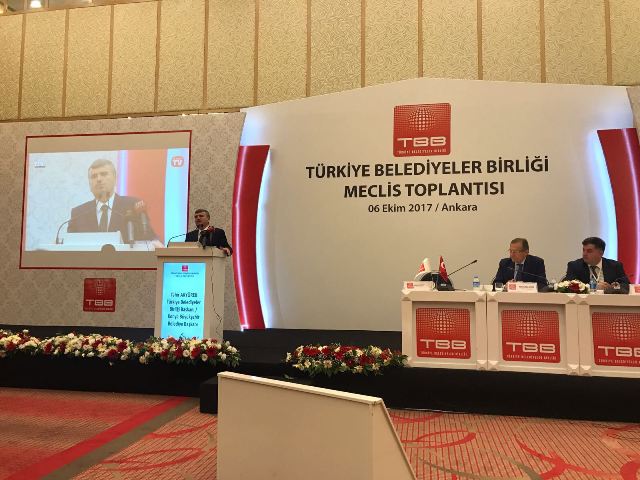 ALTAY, TAHİR AKYÜREK'İ KUTLADI