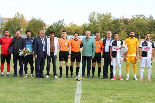 Süper grup  Süper çekişmeyle başladı