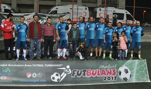 Futbulans’ta şampiyon  MERAM EĞİTİM