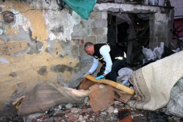 Yalova'da uyuşturucu tacirlerine şafak baskını