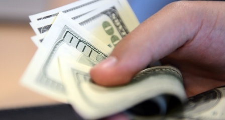 Dolar 3,68'in üzerinde