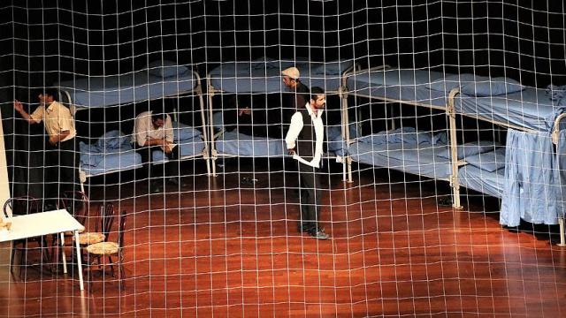 Bağımlılıktan kurtulup tiyatro sahnesine çıktılar