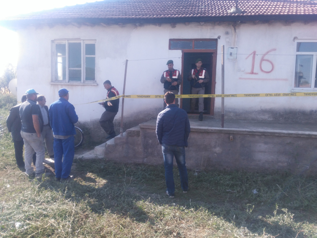 Konya'da şüpheli ölüm! Komşuları buldu