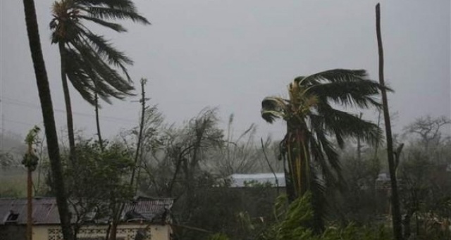 İngiltere’de kasırga alarmı