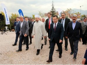 Dini Yüksek İhtisas Merkezi'nin yeni binasının temeli atıldı