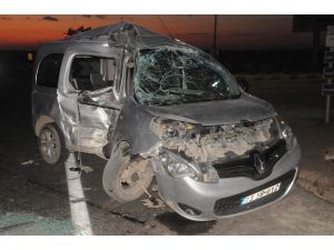 Şırnak'ta tırla kamyonet çarpıştı: 5 yaralı