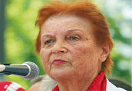 ÇYDD'DEN KIZ SERVİSİ