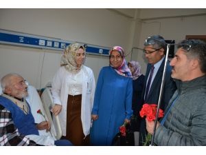 Suşehri Belediye Başkanı Yüksel'den hasta ziyaretleri