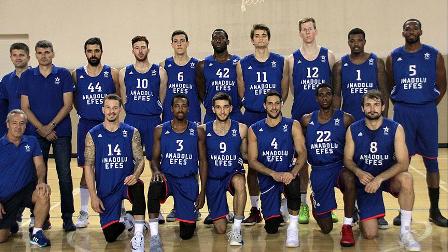 Anadolu Efes, İspanya deplasmanında Valencia ile oynayacak