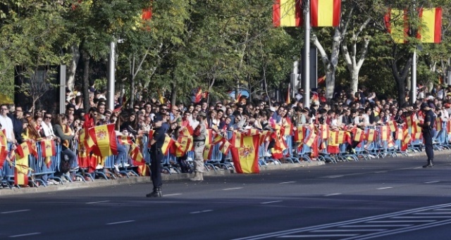 İspanya, Katalonya’nın özerkliğini askıya alıyor