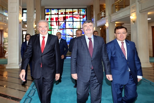 Akyürek’ten Uysal’a Hayırlı Olsun Ziyareti