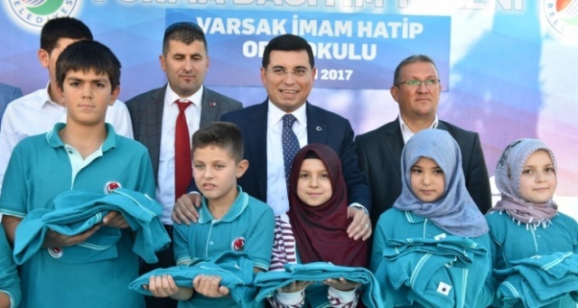 Tütüncü, 2 bin 524 forma dağıttı