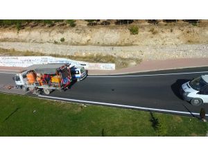 Beyşehir'de asfaltlanan caddelerde çizgi çalışması