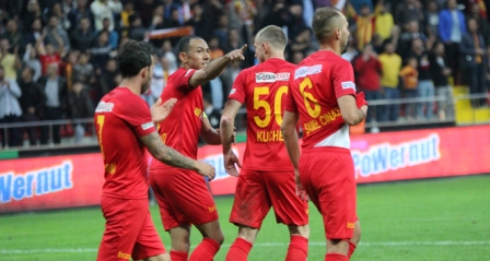 Umut Bulut'un mücadelesi büyük alkış aldı