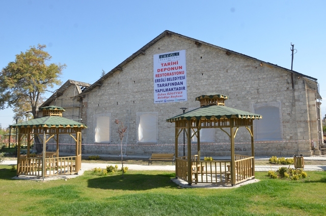 Tarihi depo günyüzüne çıkıyor