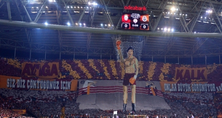 UltrAslan’dan ’koreografi’ açıklaması
