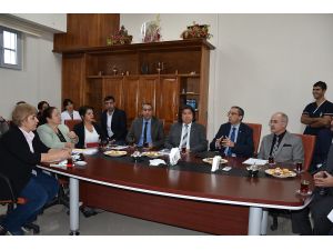 DÜ Hastaneleri "Ulusal Kalite Hareketi"ne katıldı