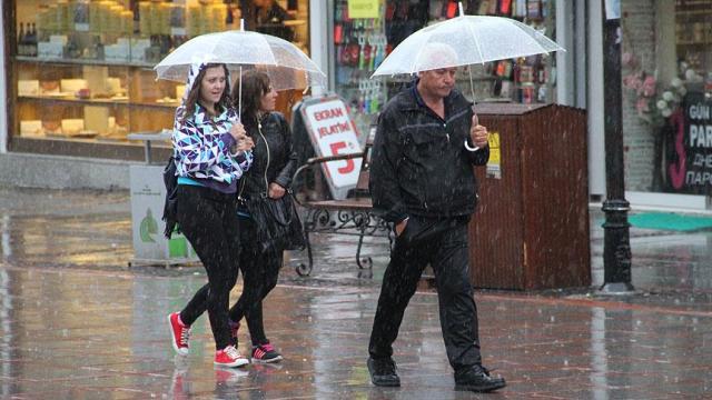 Meteorolojiden kuvvetli yağış uyarısı