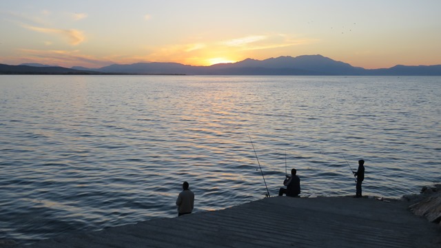 Beyşehir Gölü olta tutkunlarının gözdesi
