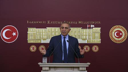 Tekin'den 'FETÖ'ye arsa tahsis edildi' iddiası