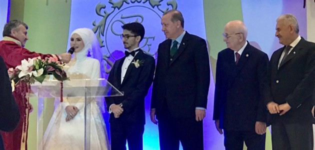 Erdoğan Konya'da nikah şahidi oldu