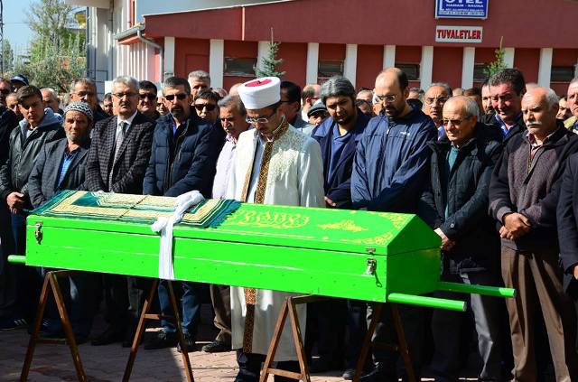 İsmail Mirza vefat etti