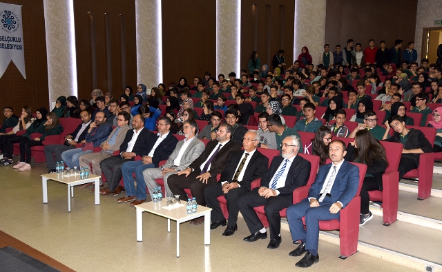Selçuklu'nun gençleri Kuran'la buluşuyor