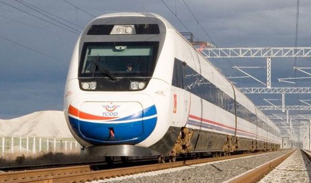 Öğretmenlere trenlerde yüzde 50 indirim!