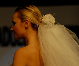 Daha güzel görünmek için ameliyat oluyorlar