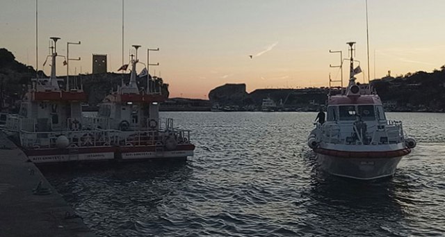 Şile'de kayıp mürettebatı arama çalışmaları devam ediyor