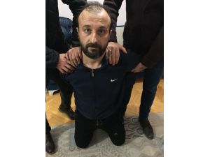 FETÖ'nün "Hava Kuvvetleri sözleşmeli subaylar imamının üst düzey sorumlusu" yakalandı