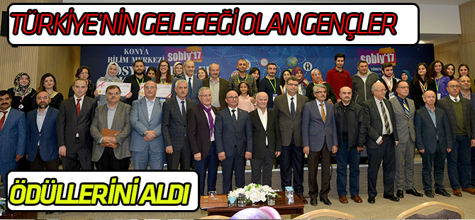 Ülkenin Geleceği Olan Başarılı Gençler Ödüllendirildi