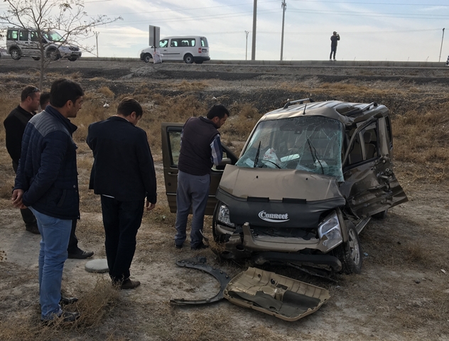Konya'da trafik kazası: 2 yaralı