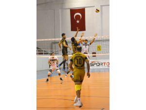 Voleybol: Efeler Ligi