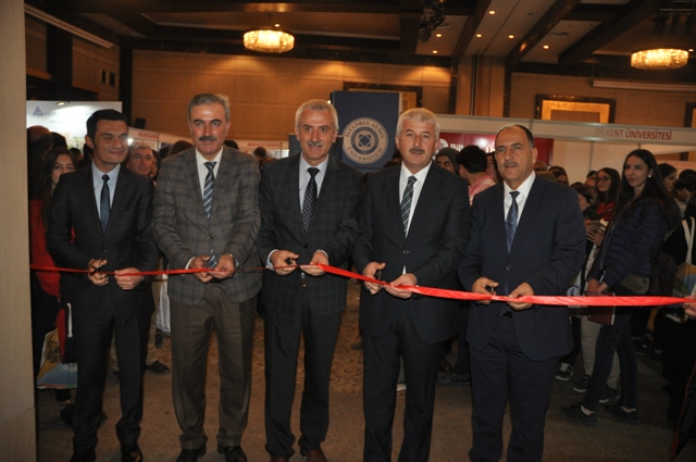 Educaturk Eğitim Fuarı açıldı
