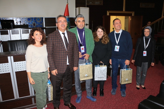 Karatay Türk Masallarını Dünyaya Duyuracak