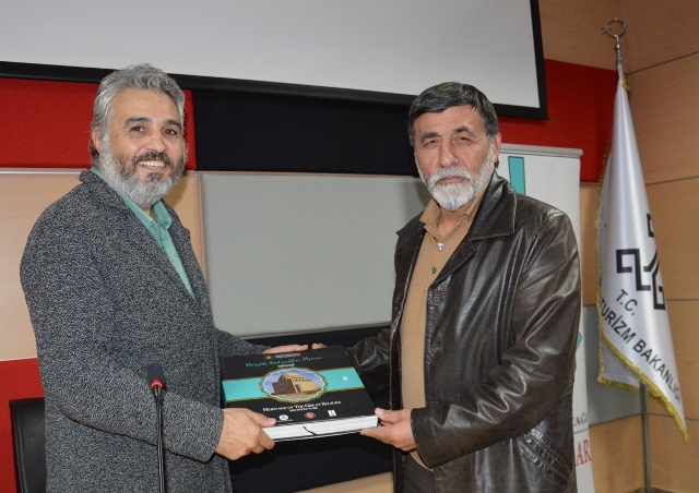 Aydınlar Ocağı’nda Türkiye’nin muhtarı anıldı