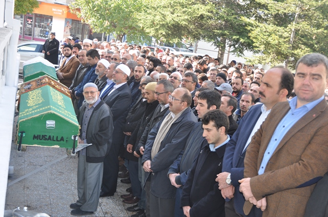 Hayırsever iş adamı toprağa verildi