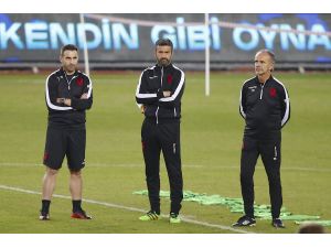 Türkiye-Arnavutluk maçına doğru