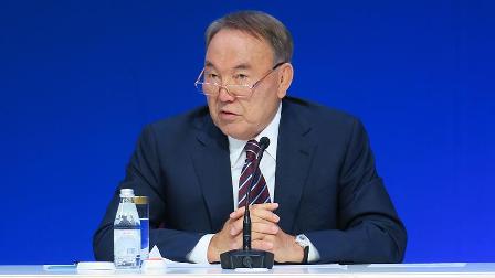 Kazakistan Cumhurbaşkanı Nazarbayev: Teröre karşı 3. Dünya Savaşı durumundayız